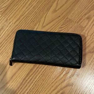 Forever 21 Zip Wallet